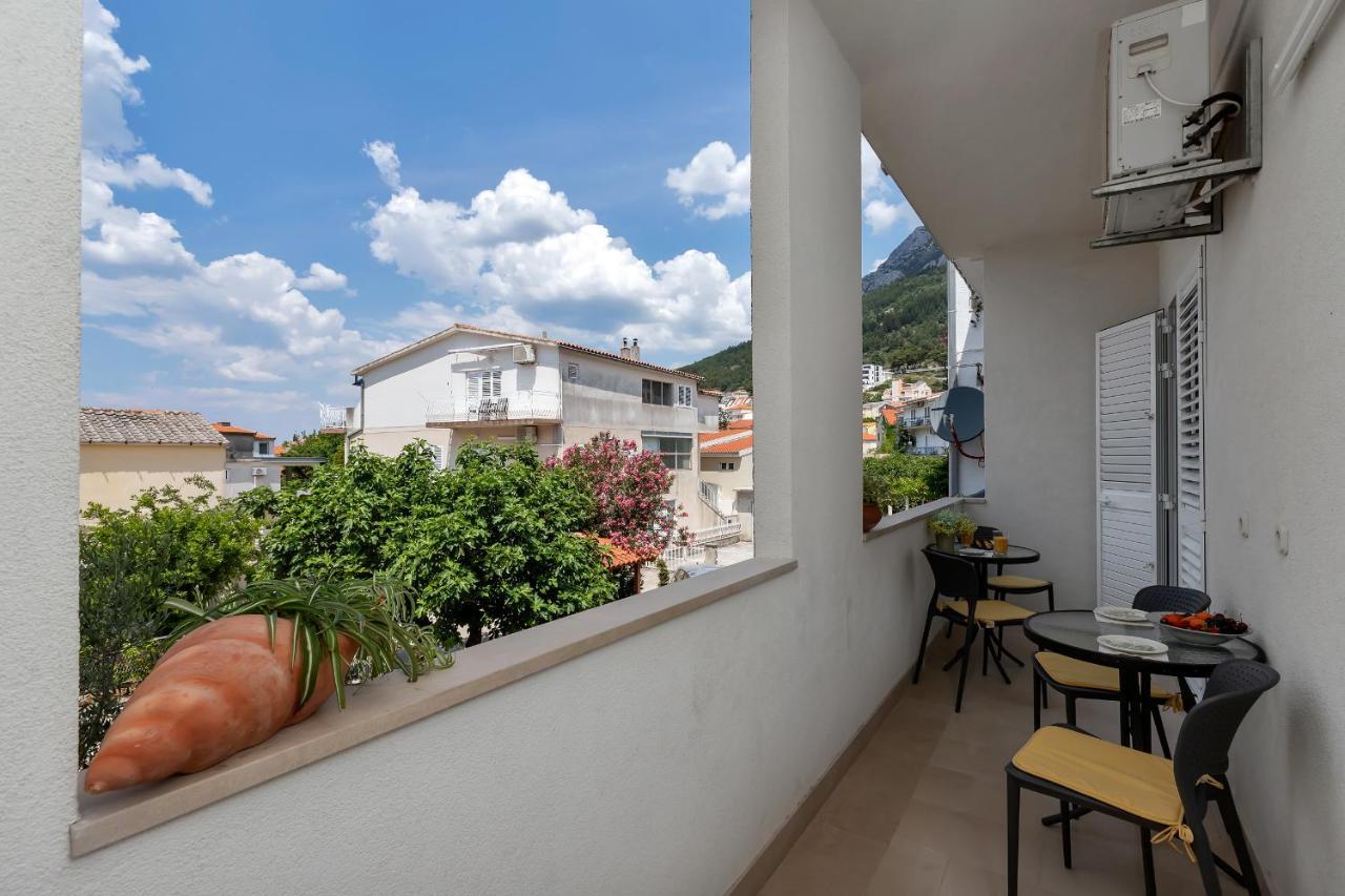 Apartments Divna Baska Voda Luaran gambar
