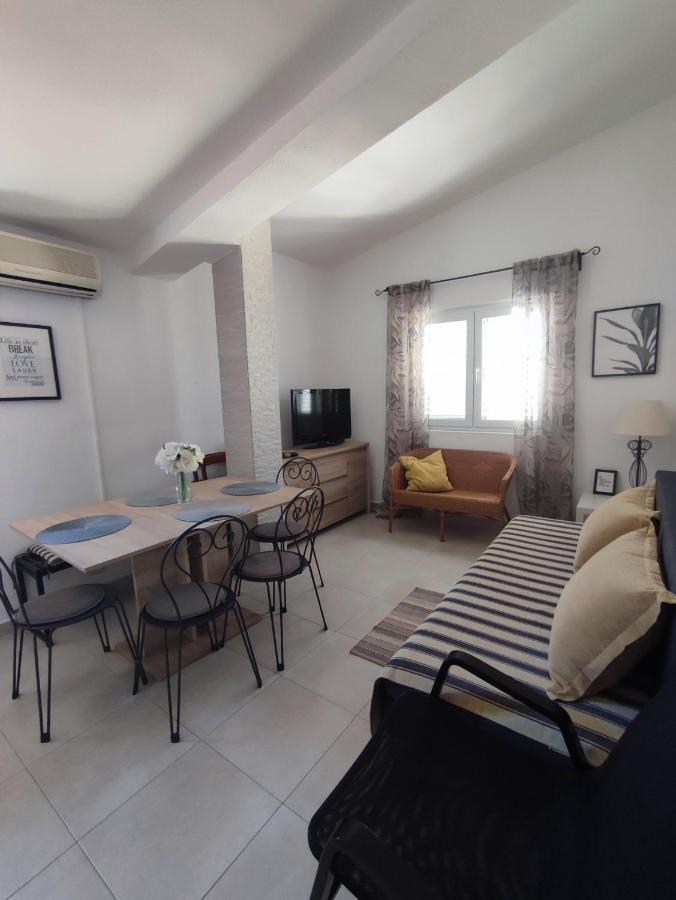 Apartments Divna Baska Voda Luaran gambar