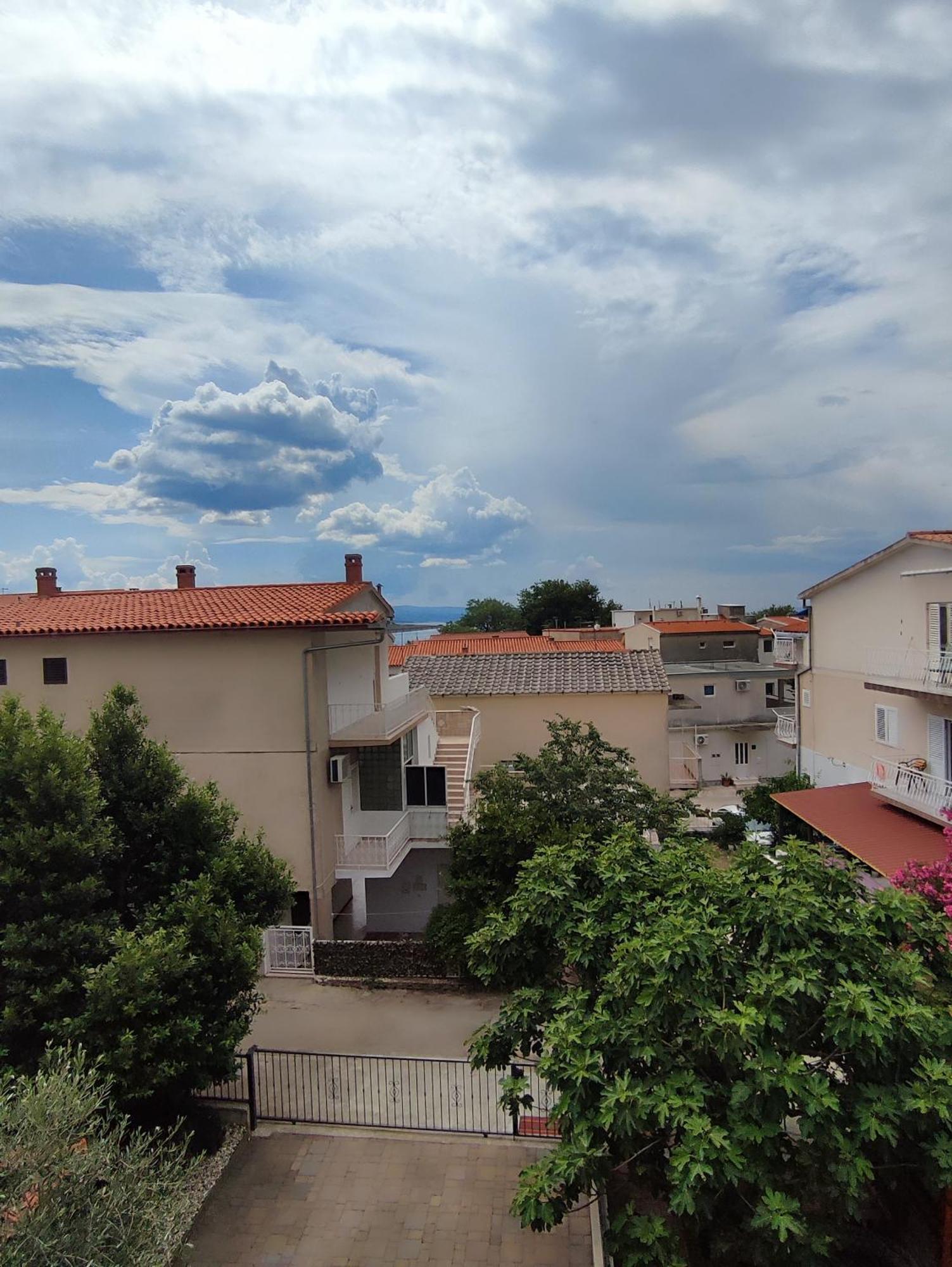 Apartments Divna Baska Voda Luaran gambar